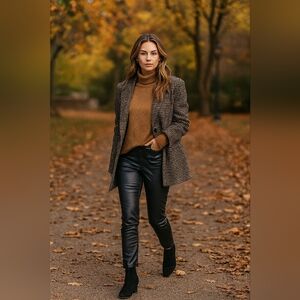 Wilfred Free Black Pleather Skinny Pants Size 2